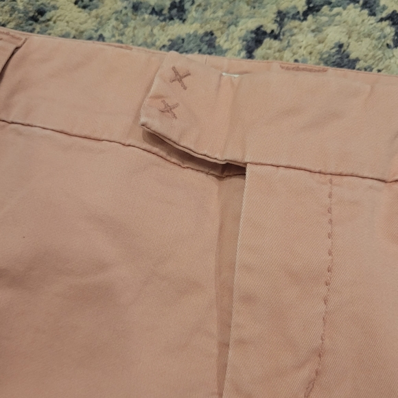 American Eagle low rise pant. Pink size 8 - Picture 3 of 10
